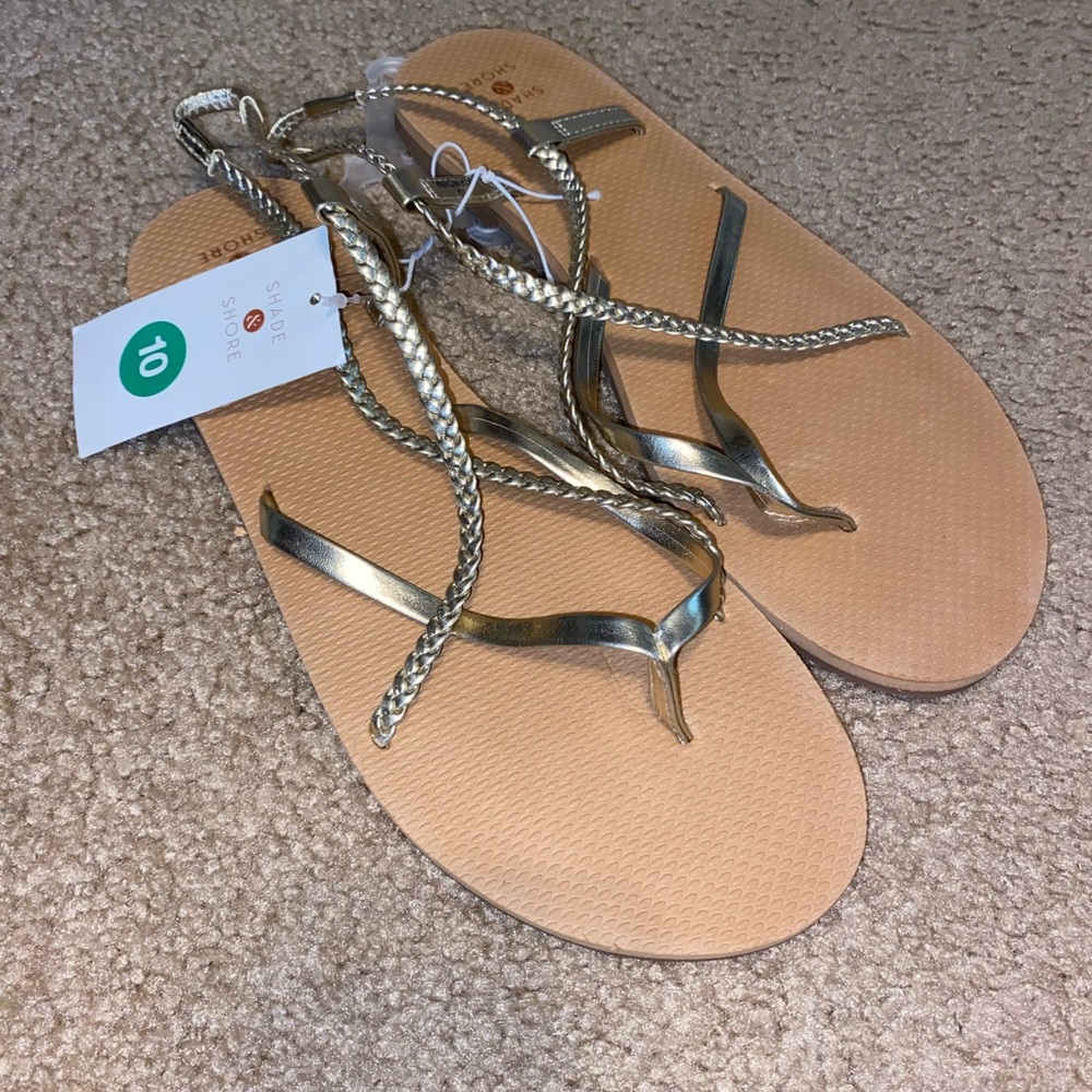 NWT Gold sandals!
